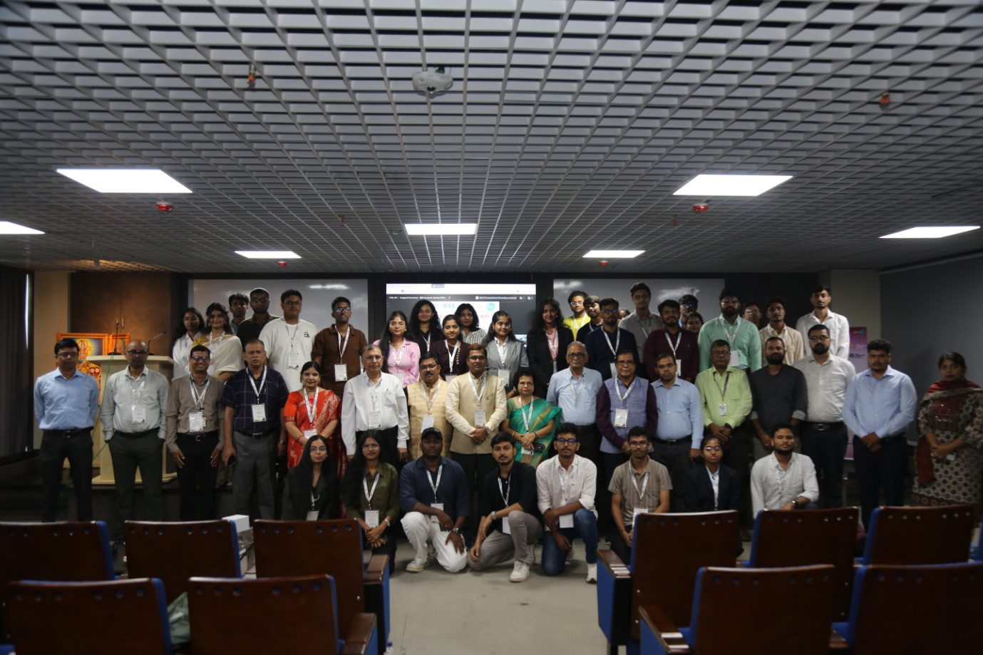 R10 Summer School inauguration group photograph