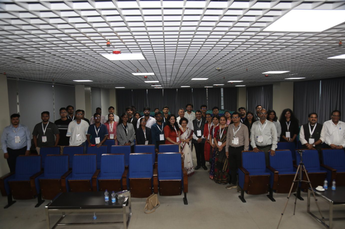 R10 Summer School valedictory group photograph